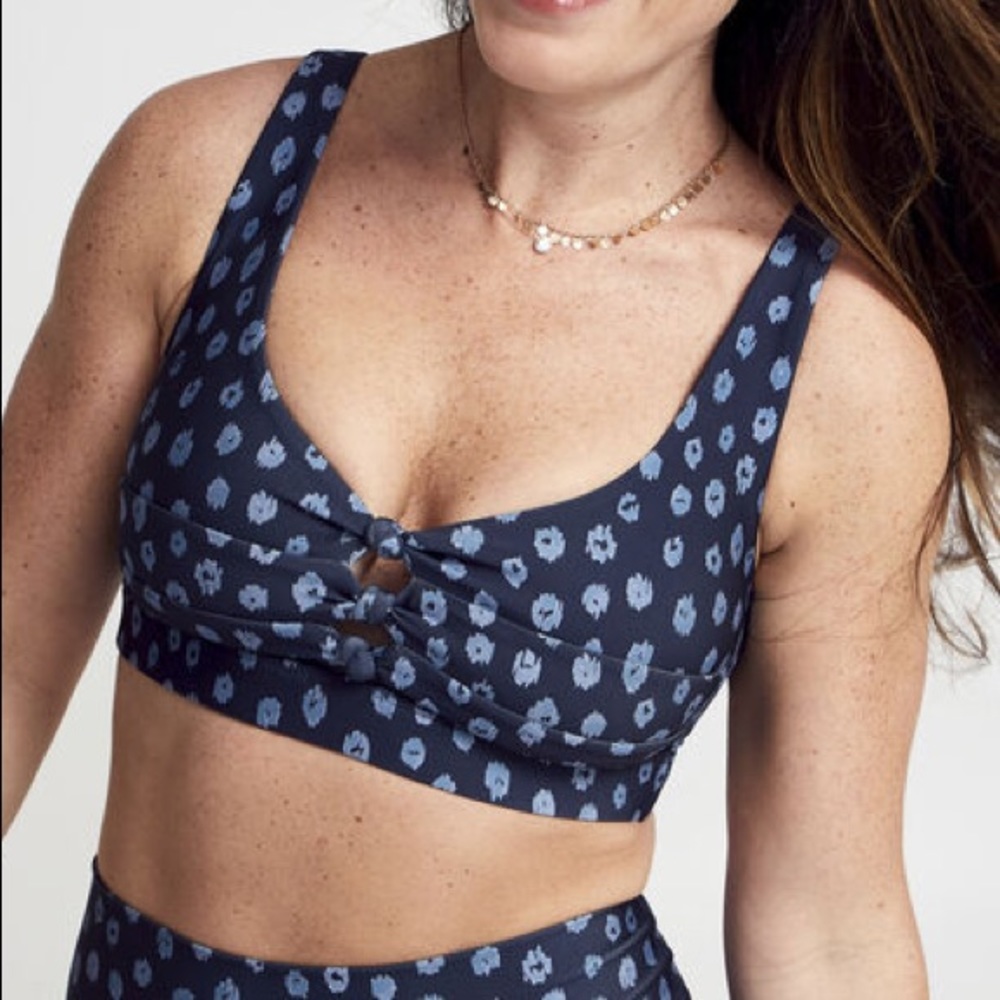 SoulCycle Multiknot Bra
